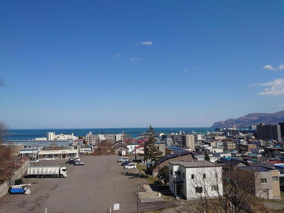 Otaru Guest House Tarune Buitenkant foto
