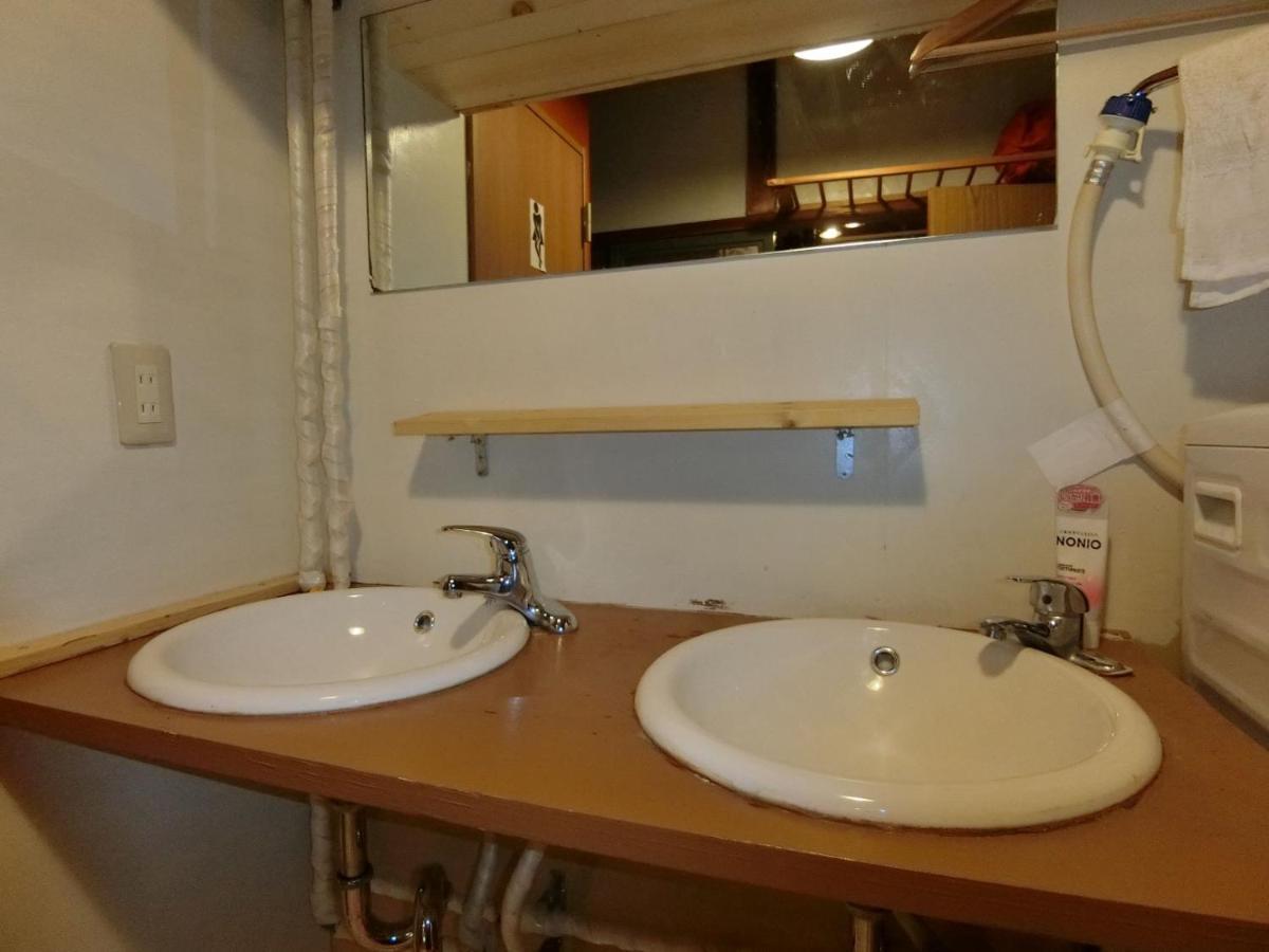 Otaru Guest House Tarune Buitenkant foto
